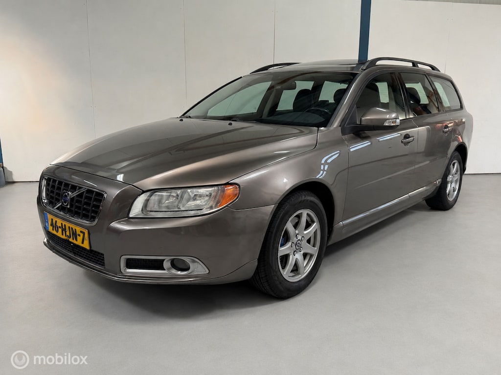 Volvo V70 2.5T Momentum NL-AUTO / SCHUIFDAK