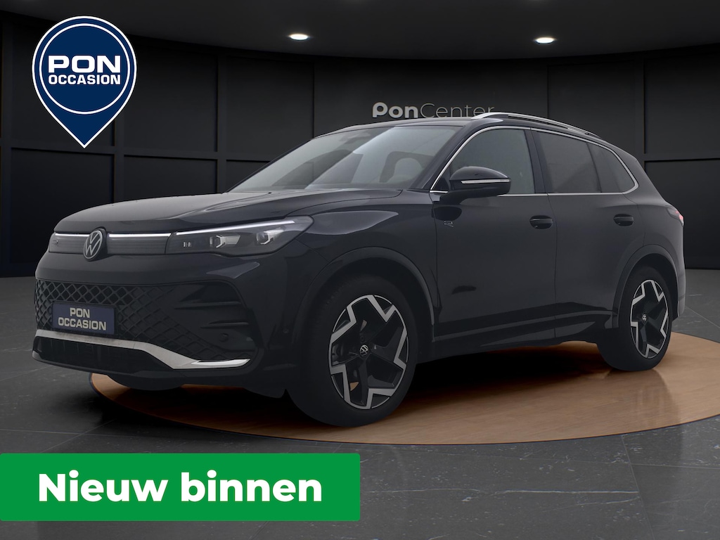 Volkswagen Tiguan 1.5 eTSI R-Line Business | Trekhaak | Navigatie | Camera | Stoelverwarming |