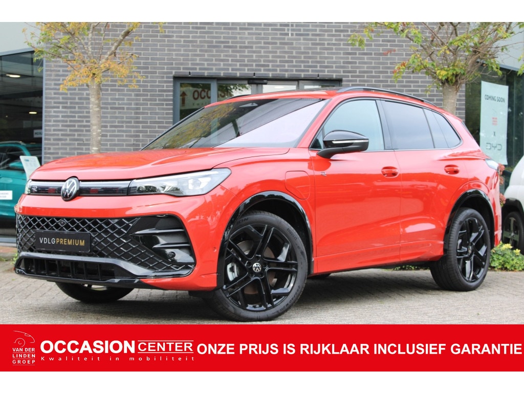 Volkswagen Tiguan 1.5 eHybrid 272PK! R-Line Black Style Pano/360view/Safety "RIJKLAARPRIJS"