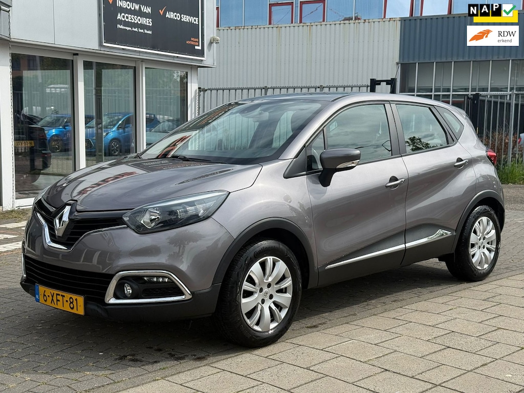 Renault Captur 0.9 TCe Expression - Navigatie - Airco