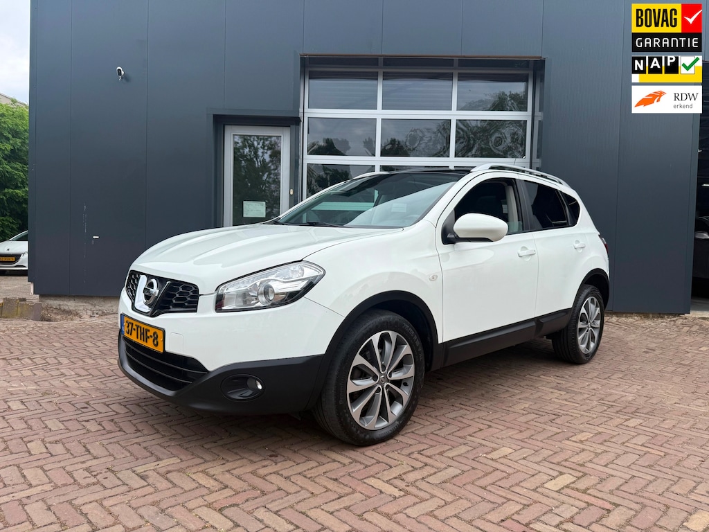 Nissan Qashqai 2.0 4WD Connect Edition | Panoramadak | Navigatie | Trekhaak