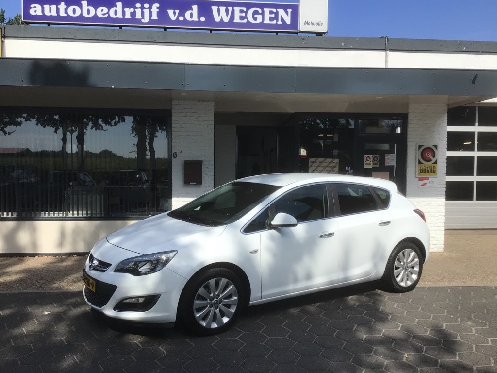 Opel Astra 1.4 Turbo Sport