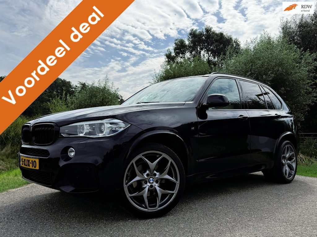 BMW X5 XDrive30d High Executive M-Sport Automaat / Leder / Camera / 21" Velgen / Memory / Key-Less / Stuur- + Stoelverwarming /