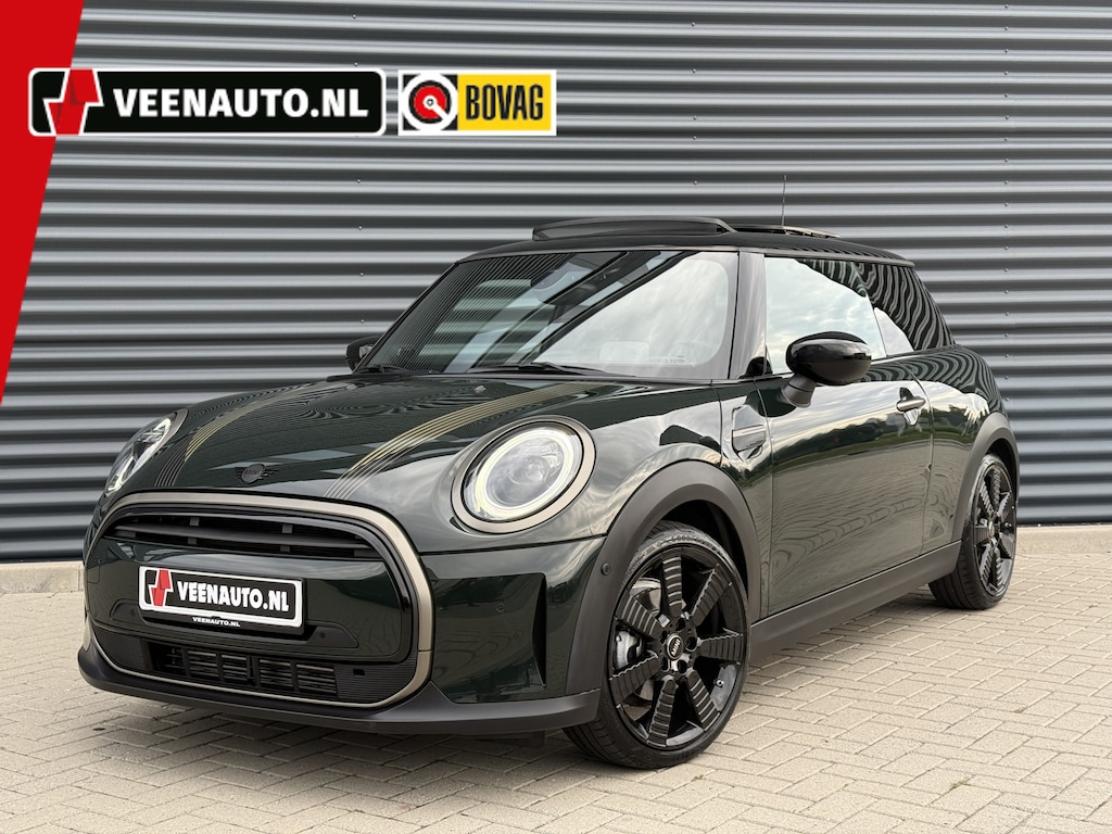 MINI Cooper 3-Deurs 1.5 Resolute Pano/Leder/H&K/Camera