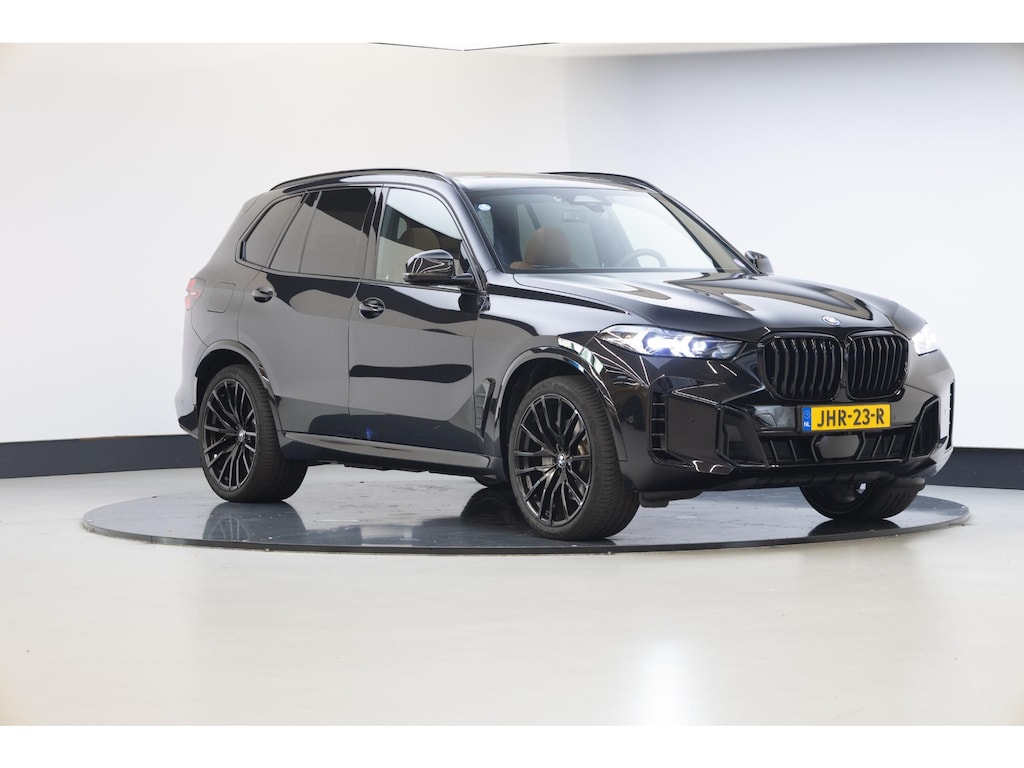 BMW X5 xDrive50e | Panoramadak | H&K Audio | M-Sport | Travel Pack |