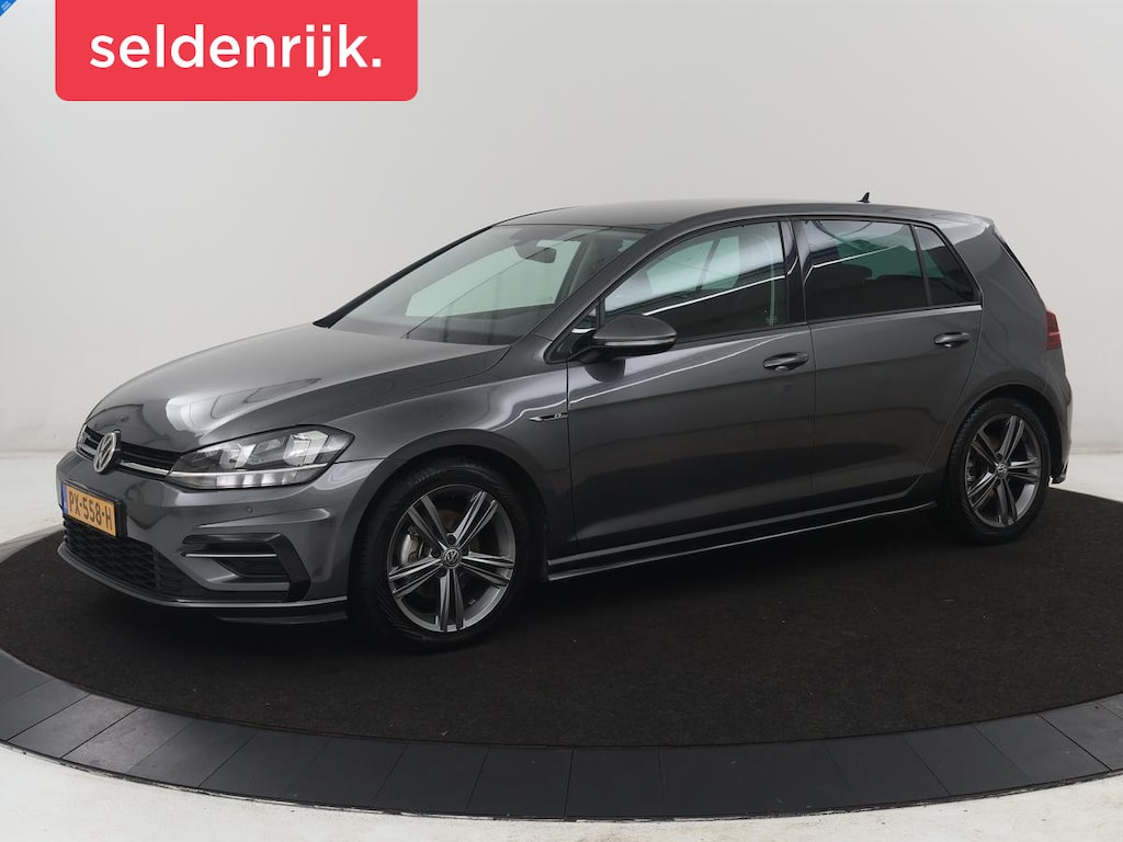 Volkswagen Golf 1.5 TSI Highline Business R | Adaptive cruise | Stoelverwarming | Climate control | Navigatie | Carplay | Virtueel dashboard | Park assist | Trekhaak | 17" velgen