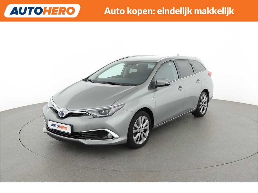 Toyota Auris 1.8 Hybrid Now Go ZY77609