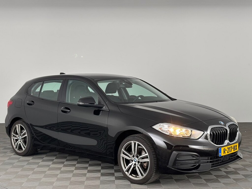 BMW 1-Serie 116 i | VELGEN | AIRCO | PDC