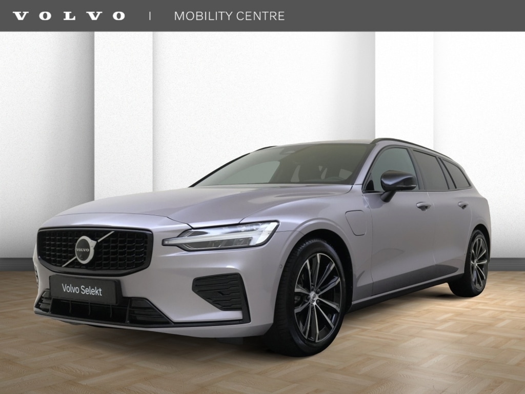 Volvo V60 T8 AWD Plus Dark | Trekhaak | Panoramadak | HUD | 360° Camera |