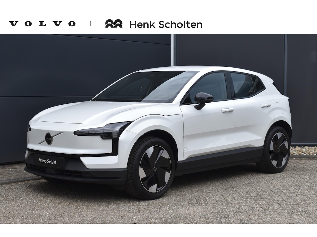 Volvo EX30 Single Motor Extended Range Plus 69 kWh | Google Navigatie | Stoel-/Stuurwielverwarming | Elektrisch verstelbare voorstoelen | Harman Kardon Soundbar | Keyless | Apple Carplay | Elektrische Achterklep | Parkeercamera Achter | Adaptieve Cruise Control | BLIS |