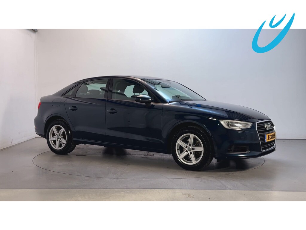 Audi A3 Limousine 30 TFSI Pro Line Navigatie Airco Cruise Control DAB+