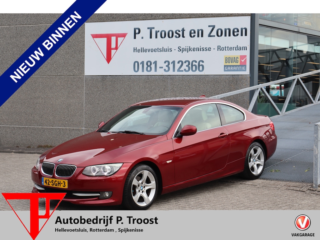 BMW 3-Serie Coupé 320i Corporate Lease Business NL Auto/Stoelverwarming/Navigatie/Cruise control/Climate control/Parkeersensoren/Bluetooth/Led/Licht metalen velgen