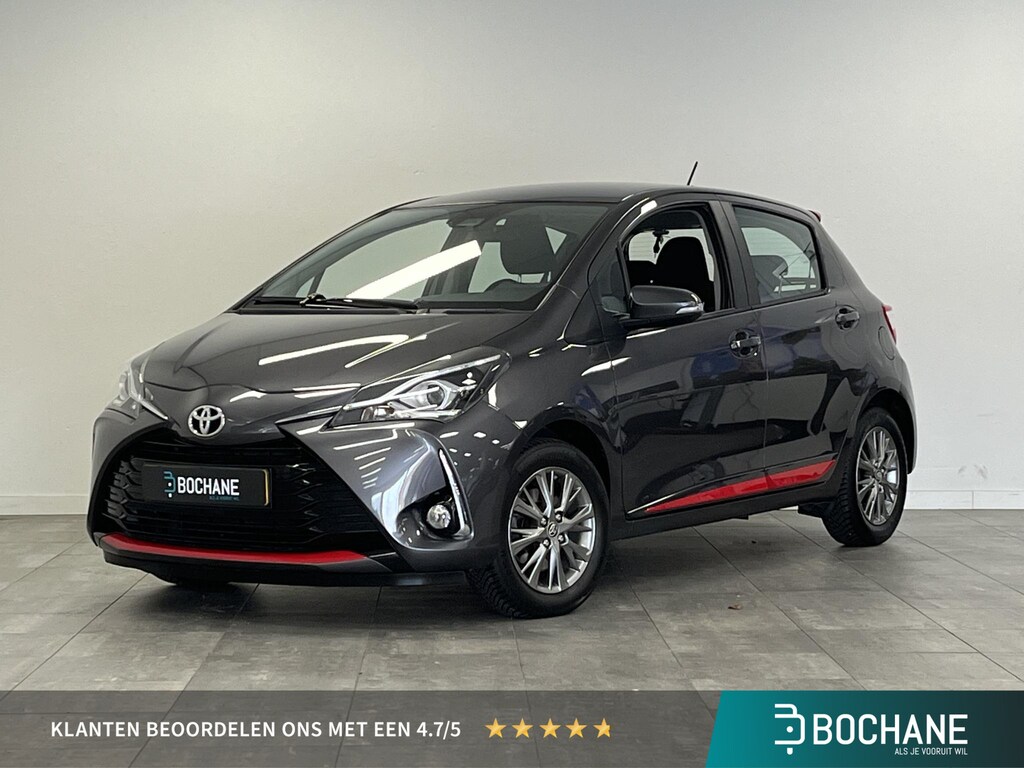 Toyota Yaris 1.5 VVT-i Design Red | trekhaak | Climate | Cruise control |