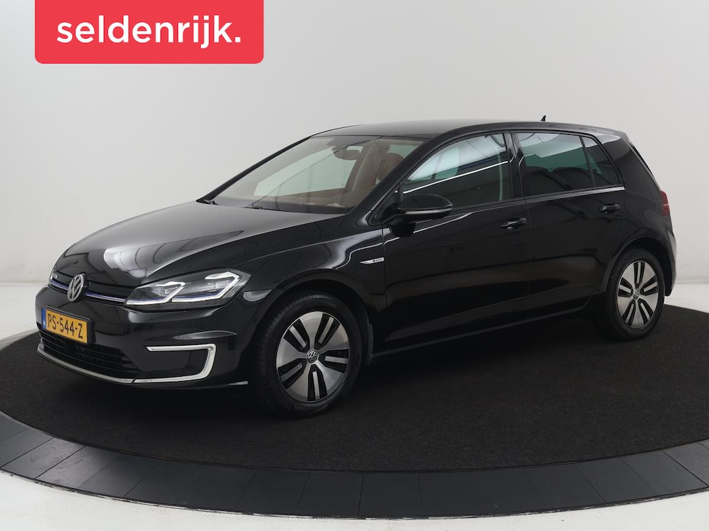 Volkswagen E-Golf | SOH 91.3% | Leder | Dynaudio | Stoelverwarming | Adaptive cruise | Carplay | Navigatie | Park assist | Climate control | Xenon |