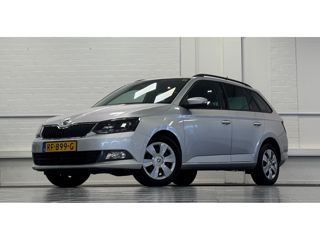 Skoda Fabia Combi 1.0 TSI Ambition Carplay/Android Auto Garantie Mooi!