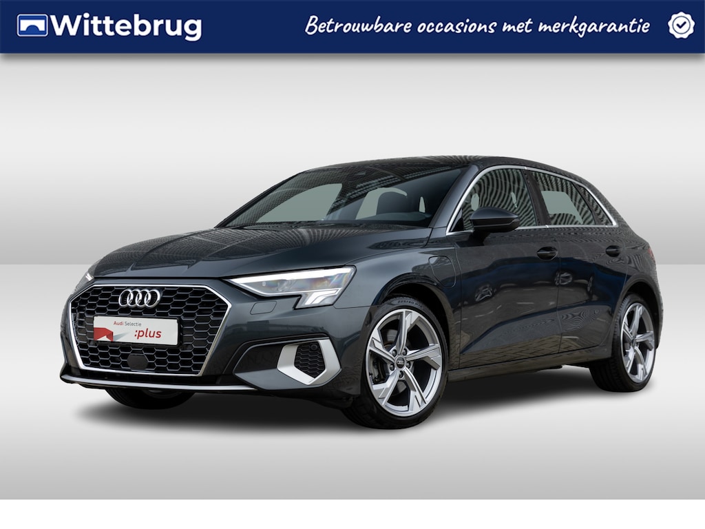 Audi A3 Sportback 40 TFSI e 204PK Advanced | Panoramadak | Apple Carplay | Navi | 18 Inch |