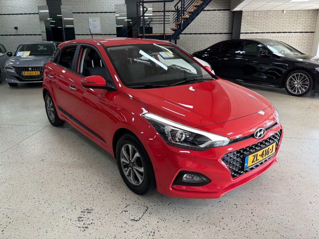 Hyundai i20 1.0 T-GDI PREMIUM / Navi / Cruise / Apple / Climat / Camera / Key less