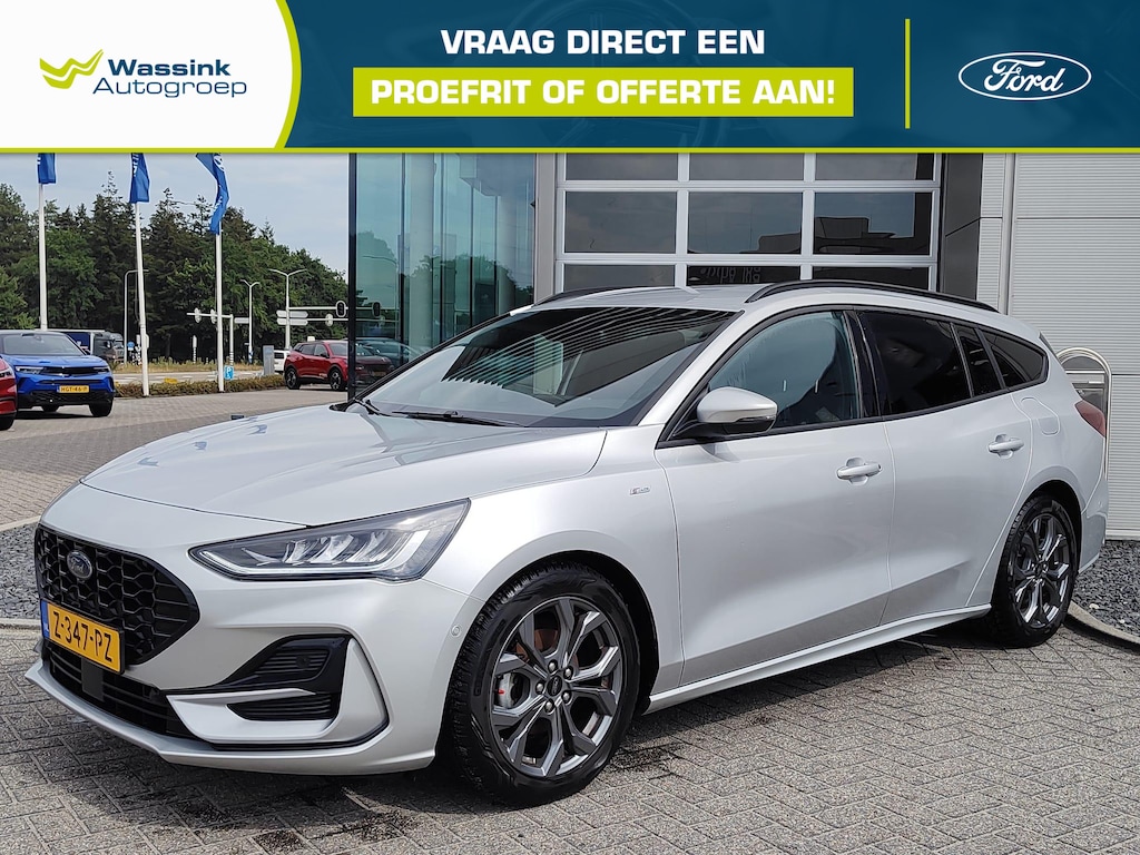 Ford Focus Wagon 1.0 EcoBoost Hybrid ST Line Adaptive cruise control | Voorruitverwarming | Stoel en stuur verwarming | Navigatie | Carplay |
