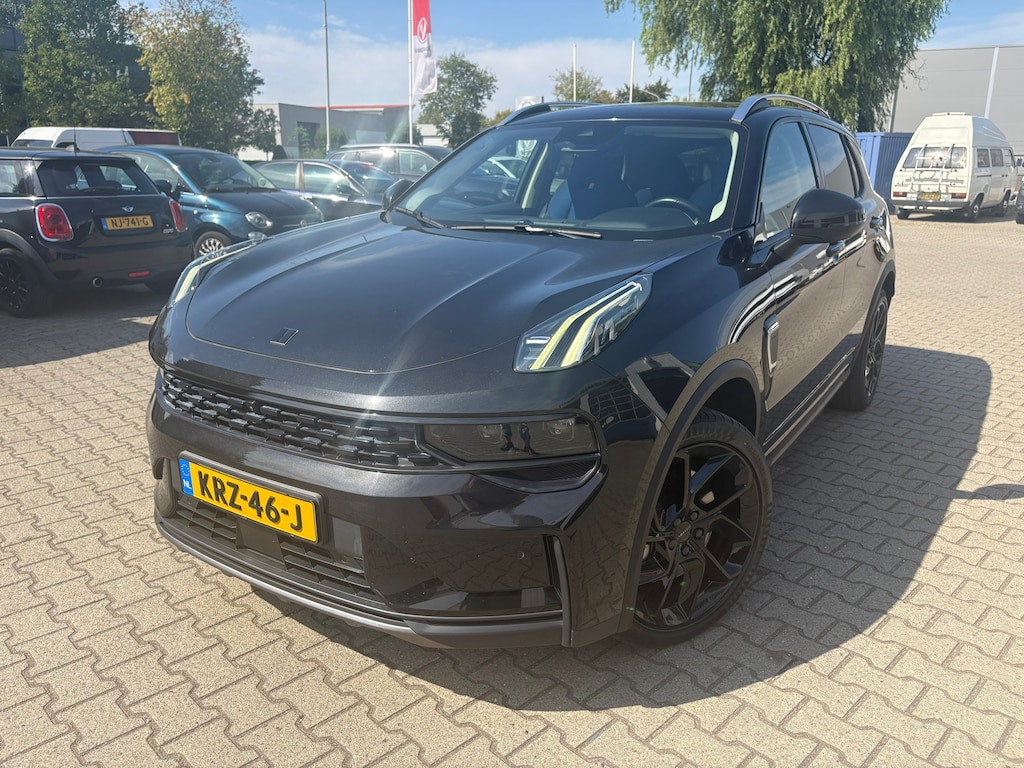 Lynk & Co 01 1.5 PHEV 261PK AUTOMAAT BLACK EDITION (RIJKLAARPRIJS/BOVAG)