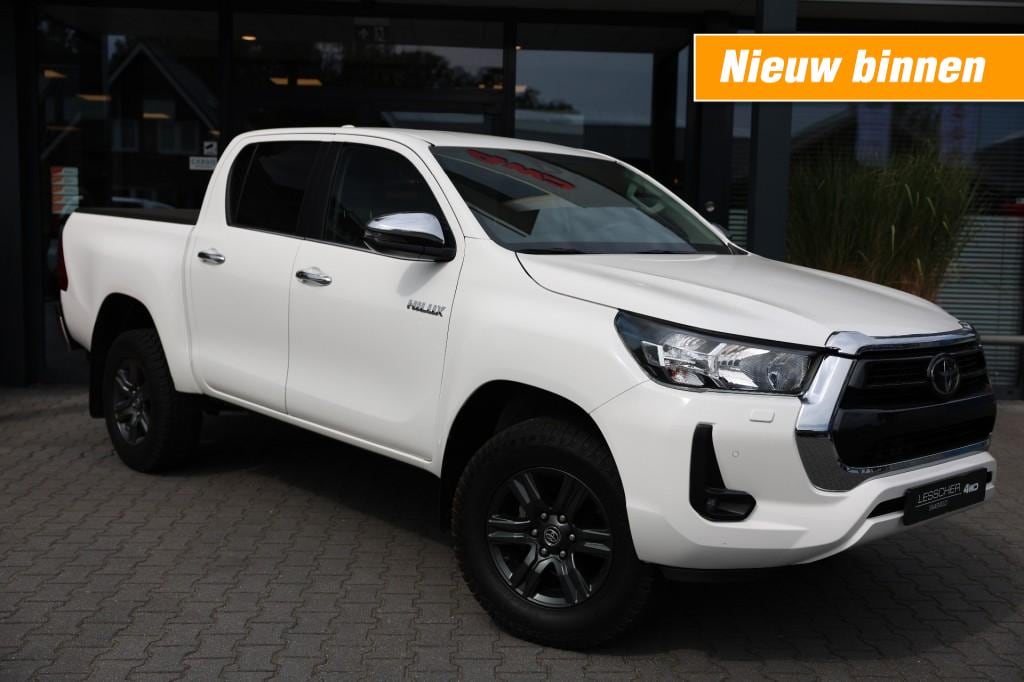Toyota Hilux 2.4 D-4D DUBBEL CABIN PROFESSIONAL 2 ZITS 4WD VAN