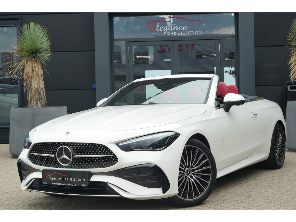 Mercedes-Benz CLE Cabriolet 200 AMG Line | 204PK | Burmester | Airscarf | Memory | ACC | Mercedes-Benz CLE Cabriolet 200 AMG Line 204 PK met 2.0 viercilinder benzinemotor, lederen bekleding, Burmester audiosysteem, navigatie, stoelverwarming en elektrisch verstelbare stoelen met