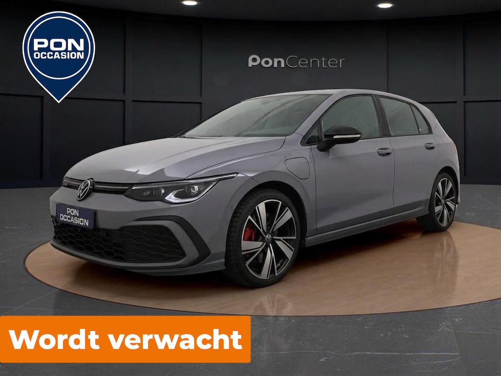 Volkswagen Golf 1.4 eHybrid GTE | Black Style | ACC | Parkeerhulp | Matrix LED | Stuur-/Stoelverwarming | 18'' |