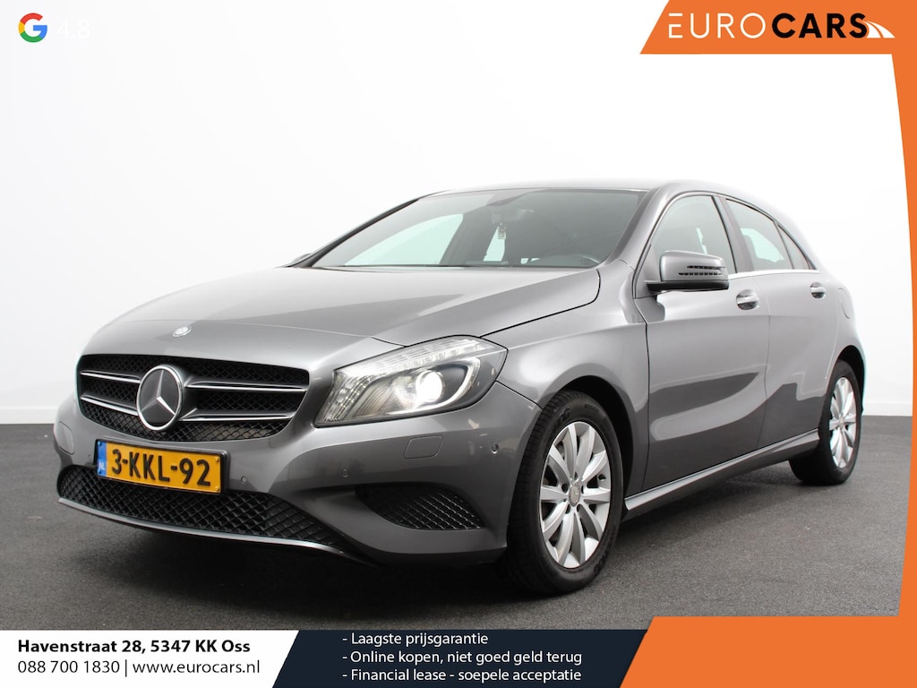 Mercedes-Benz A-klasse 180 Ambition Style Automaat Sfeerverlichting Navigatie Climate Control Parkeer Sensoren V+A Lichtmetalen Velgen Cruise Control Bluetooth