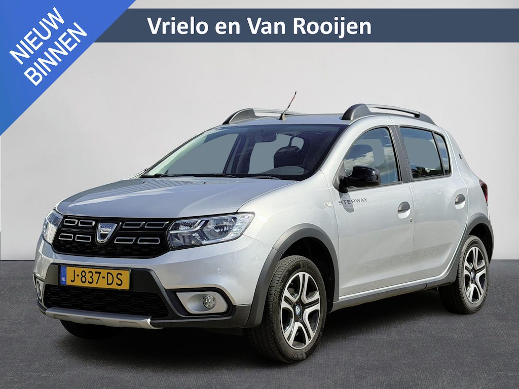 Dacia Sandero 1.0 TCe Bi-Fuel Stepway Serie Limitee 15th Anniv. Camera | Cruise | Clima | Navi | PDC | Bluetooth ( Vestiging - Nieuwegein )