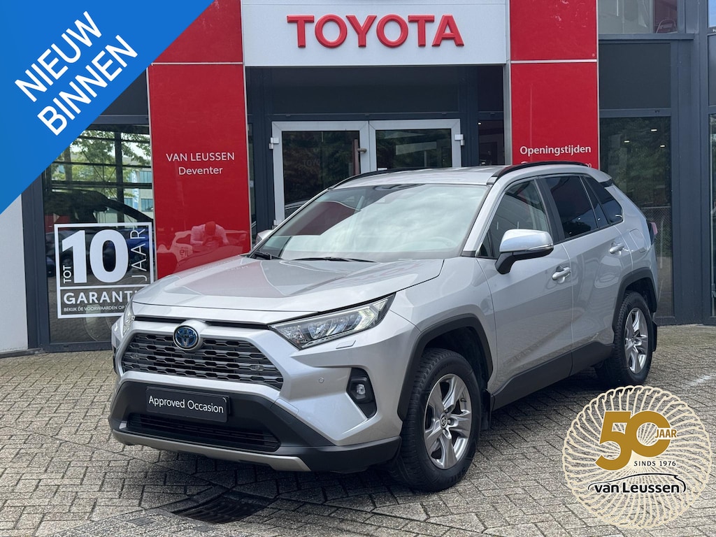Toyota RAV4 2.5 Hybrid Dynamic AWD DYNAMIC 1650KG TREKGEW STOELVERW PARK-SENSOREN NAVI CAMERA APPLE/ANDROID LM-VELGEN