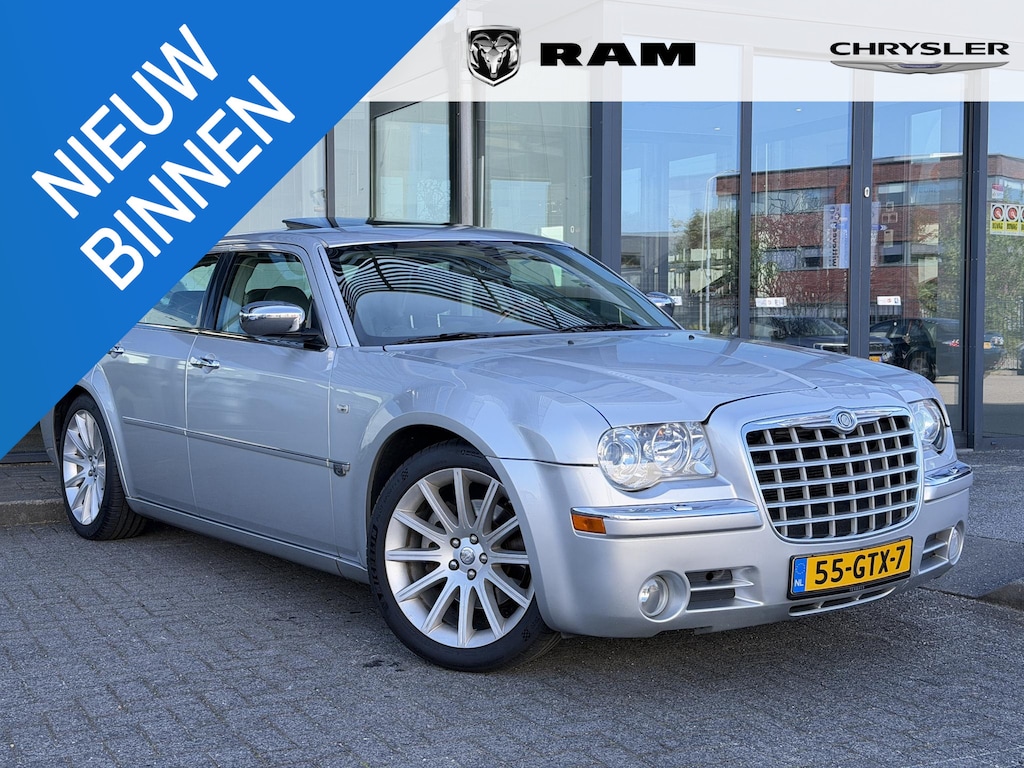 Chrysler 300C 5.7 V8 HEMI