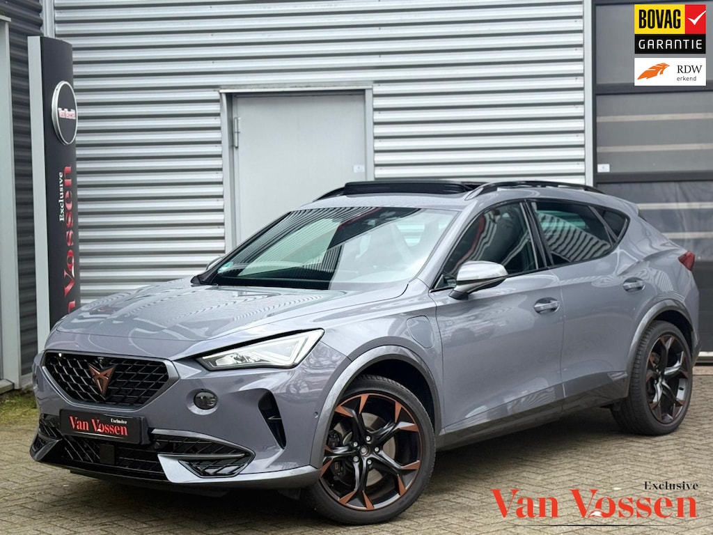 CUPRA Formentor 1.4 e-Hybrid VZ Copper 245PK|Pano|Trekhaak|360Camera|Carplay|Memory|Lane