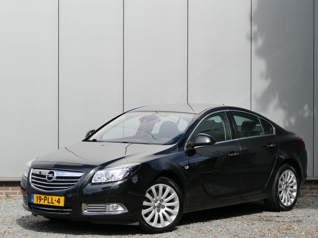 Opel Insignia 1.6 T Cosmo NAVI / Leer / Stoelverwarming
