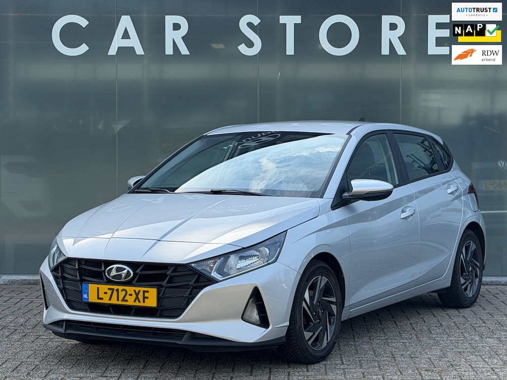 Hyundai i20 1.2 MPI Comfort Smart Navi|CarPlay