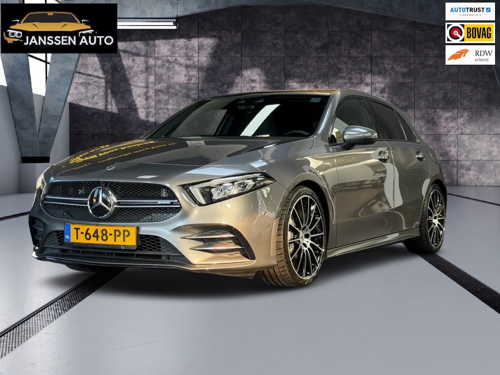 Mercedes-Benz A-klasse AMG 35 4MATIC Premium Plus | Pano | Sfeer | Burmester | Camera | ACC | Nieuwstaat | Dealeronderhouden