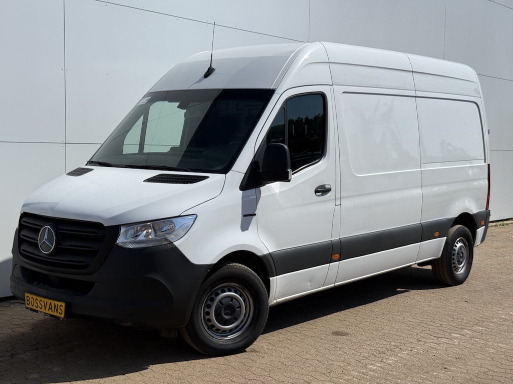 Mercedes-Benz eSprinter 312 55kWh L2H2 Elektrisch 168km WLTP 80kw Snelladen Climate Control