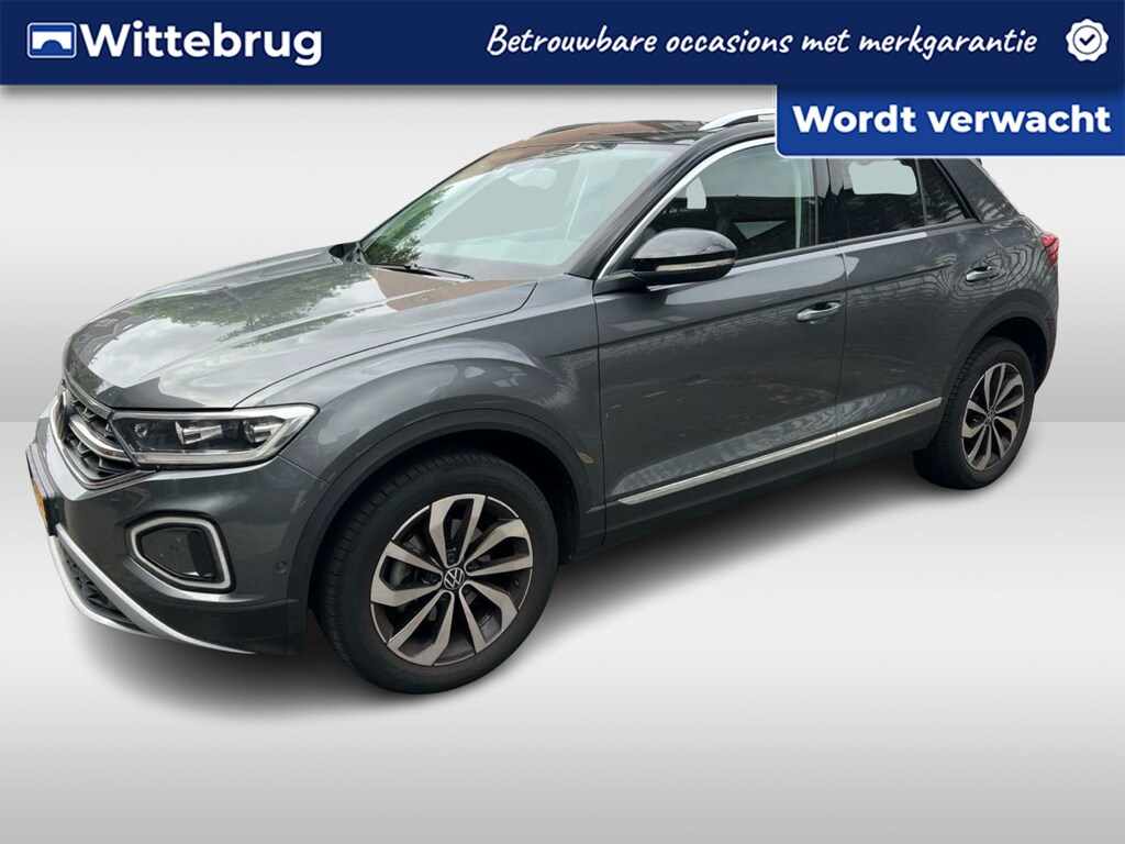 Volkswagen T-Roc 1.5 TSI 150PK Style / Afneembare Trekhaak / Achteruitrijcamera / Elektrische Achterklep / Dodehoek Sensor / Stoelverwarming / Keyless Entry