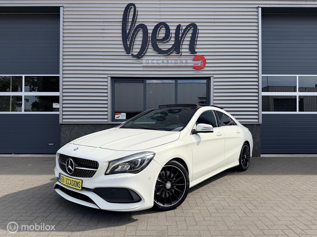 Mercedes-Benz CLA 180 AMG CARPLAY PANO MEMORY BOMVOLL!!!