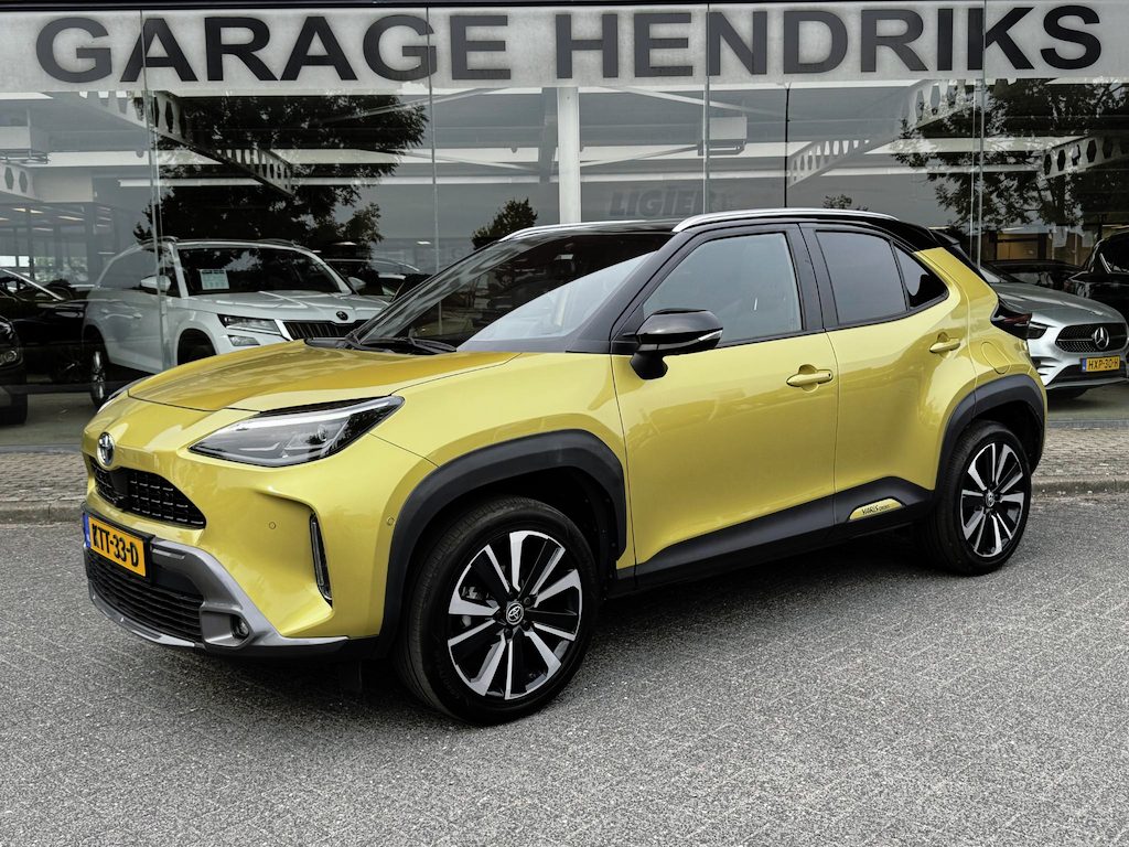 Toyota Yaris Cross 1.5 Hybrid Executive | Trekhaak | Leder | Pano | Blindspot | Full LED | 360 Cam |
