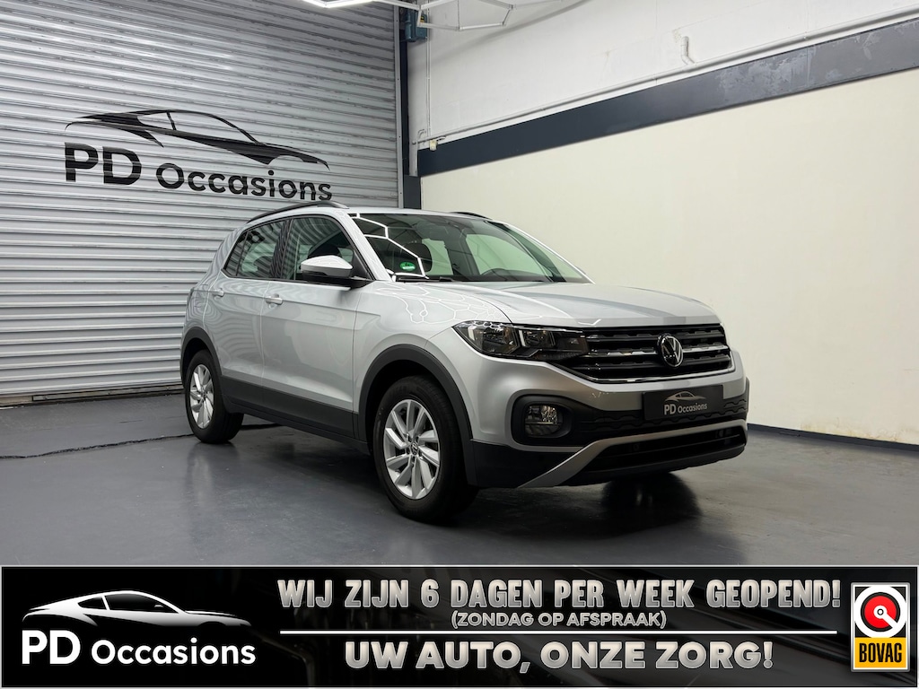 Volkswagen T-Cross 1.0 TSI Life - ACC - Airco - Trekhaak - LM Velgen