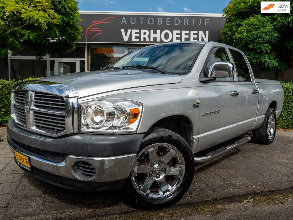 Dodge Ram 1500 DODGE - YOUNGTIMER - AUTOMAAT - PARKEER CAMERA - CRUISE CONTR - AIRCO !