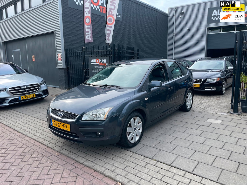 Ford Focus 1.6-16V Trend Trekhaak Airco NAP APK 1 Jaar