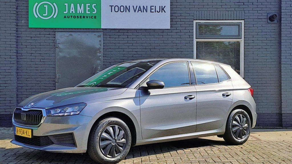 Skoda Fabia Ambition 95Pk Tsi Panoramadak-Navigatie-Parkeersnsoren achter