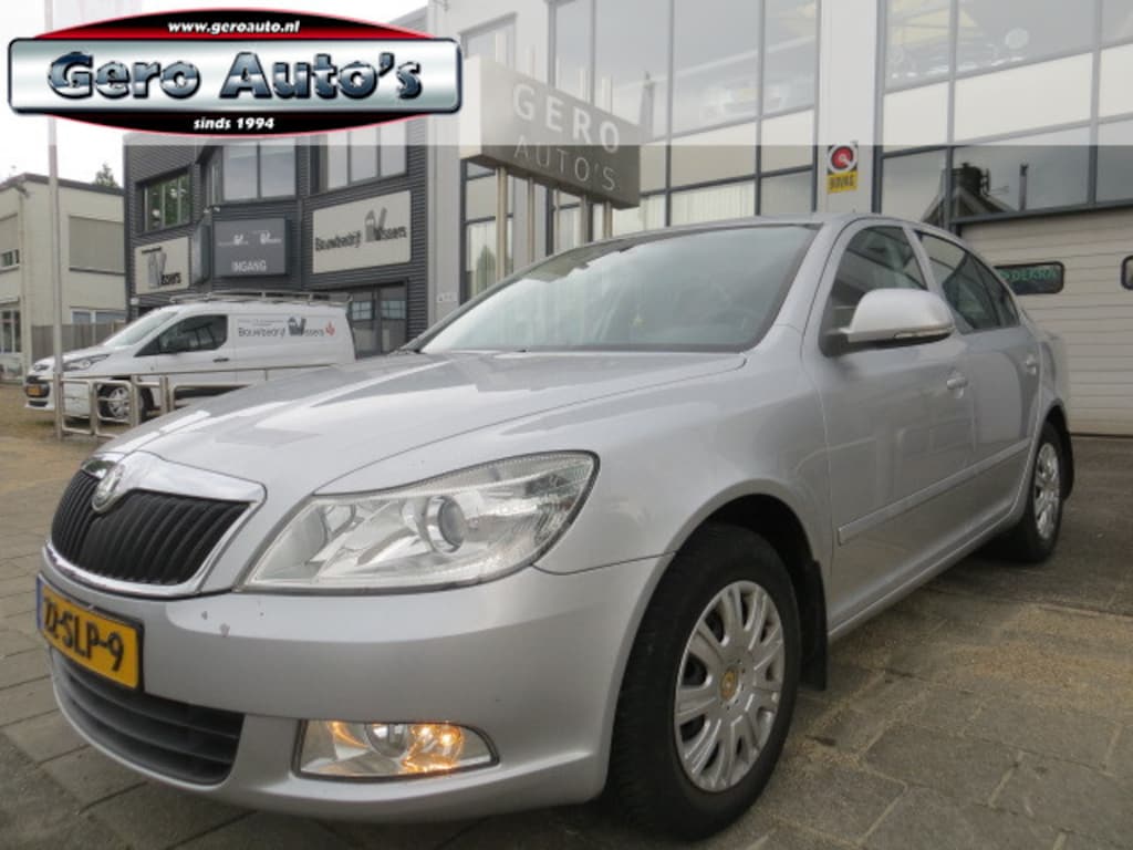 Skoda Octavia 1.2 TSI Ambition 5 deurs hatcback nl auto ,airco ,cruise control,trekhaak
