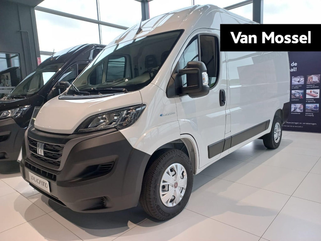 Fiat e-Ducato 3.5T L2H1 79 kWh | VOORRAADVOORDEEL! |  Climate Control | 2-persoons bijrijderbank | Tussenschot met raam |