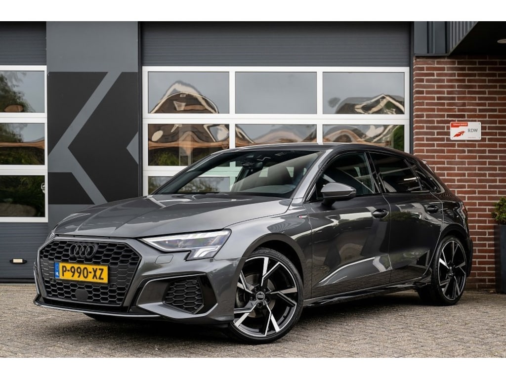 Audi A3 Sportback 35 TFSI S edition | S-Line | Matrix LED | ACC | RS-Seats | Leder | Virtual Cockpit | Black Optic | 19' Inch |