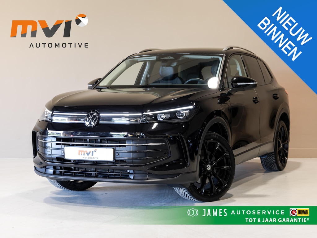 Volkswagen Tiguan 1.5 eHybrid Life Edition / 204pk / SoH 100% / Achteruitrij camera / Dodehoek herkenning / CarPlay /