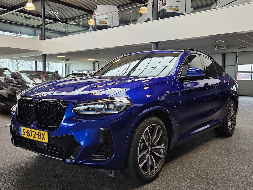 BMW X4 xDrive20i High Executive