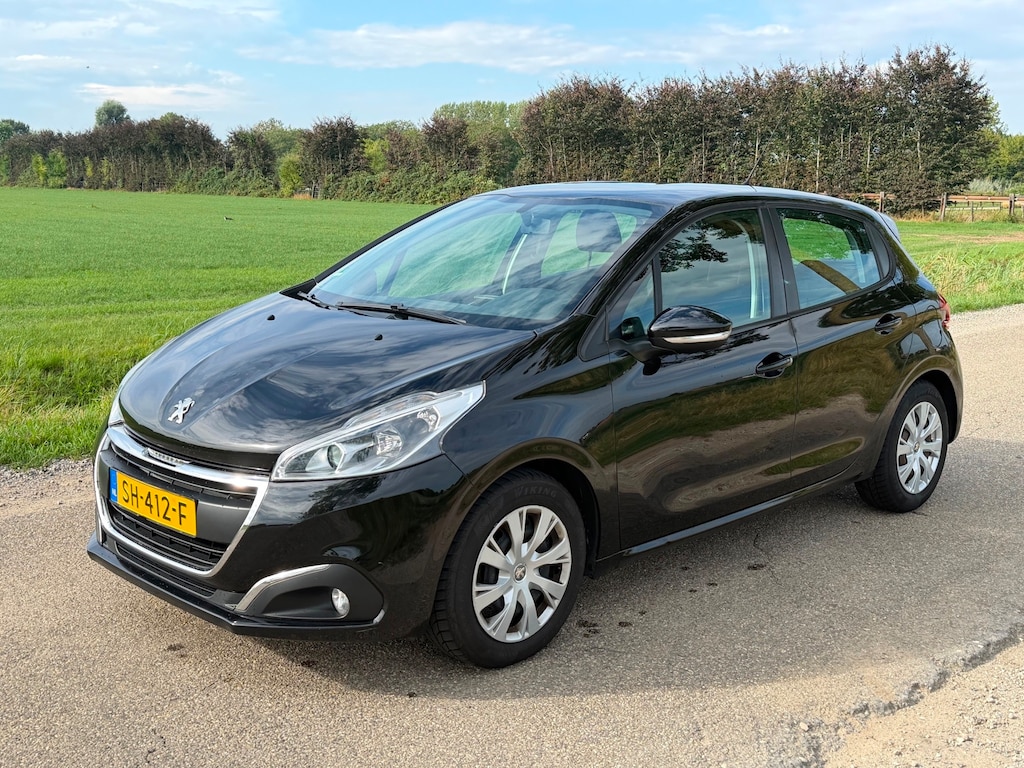 Peugeot 208 1.2 PureTech Blue Lion APK 04-2027 Airco NAP