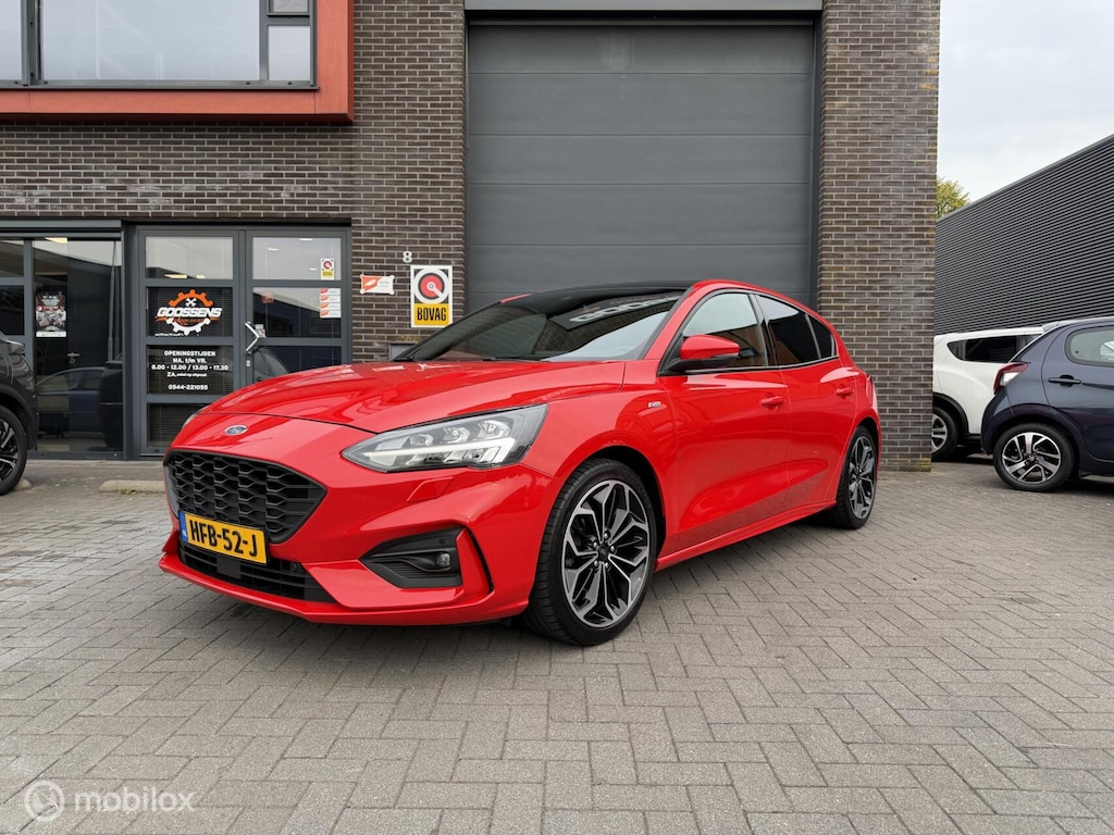 Ford Focus 1.0 EcoBoost Hybrid ST Line X Business