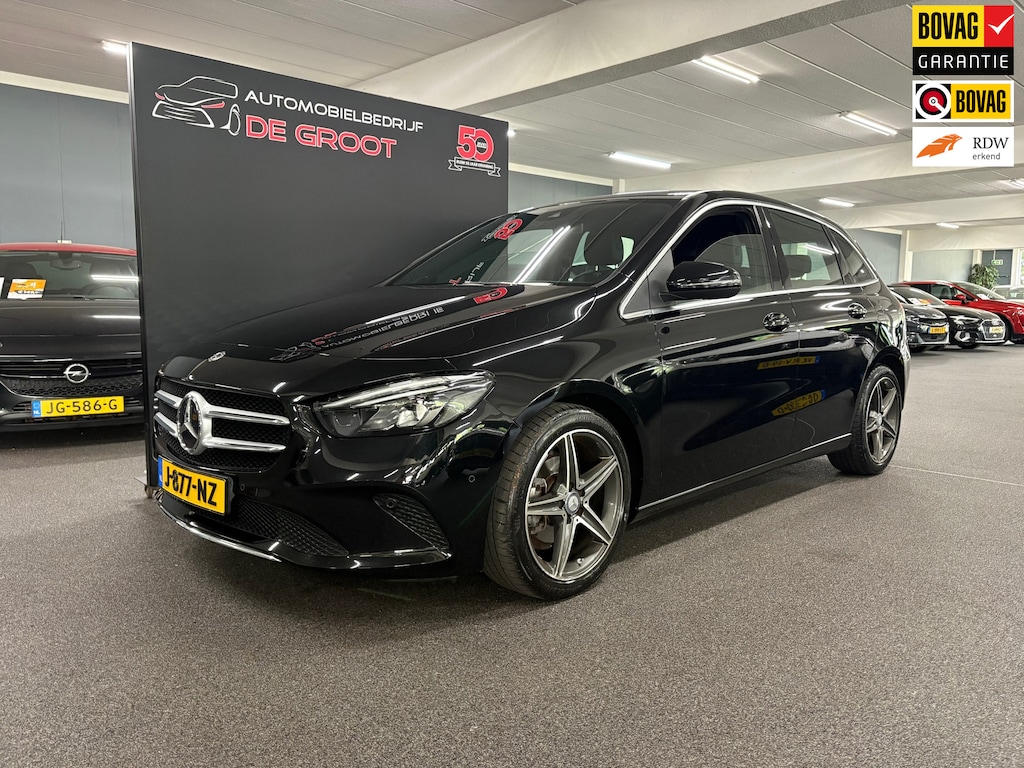 Mercedes-Benz B-klasse 180 Premium Plus/ Automaat/ Parkeersensoren voor en achter